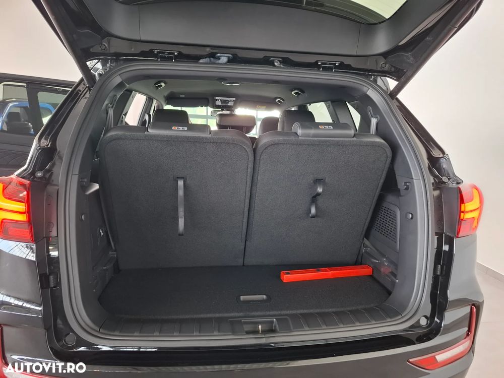 KG Mobility Rexton - 33