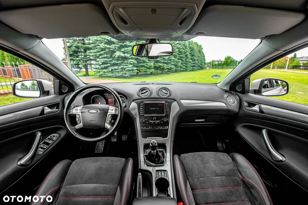 Ford Mondeo 2.0 TDCi Titanium X - 26
