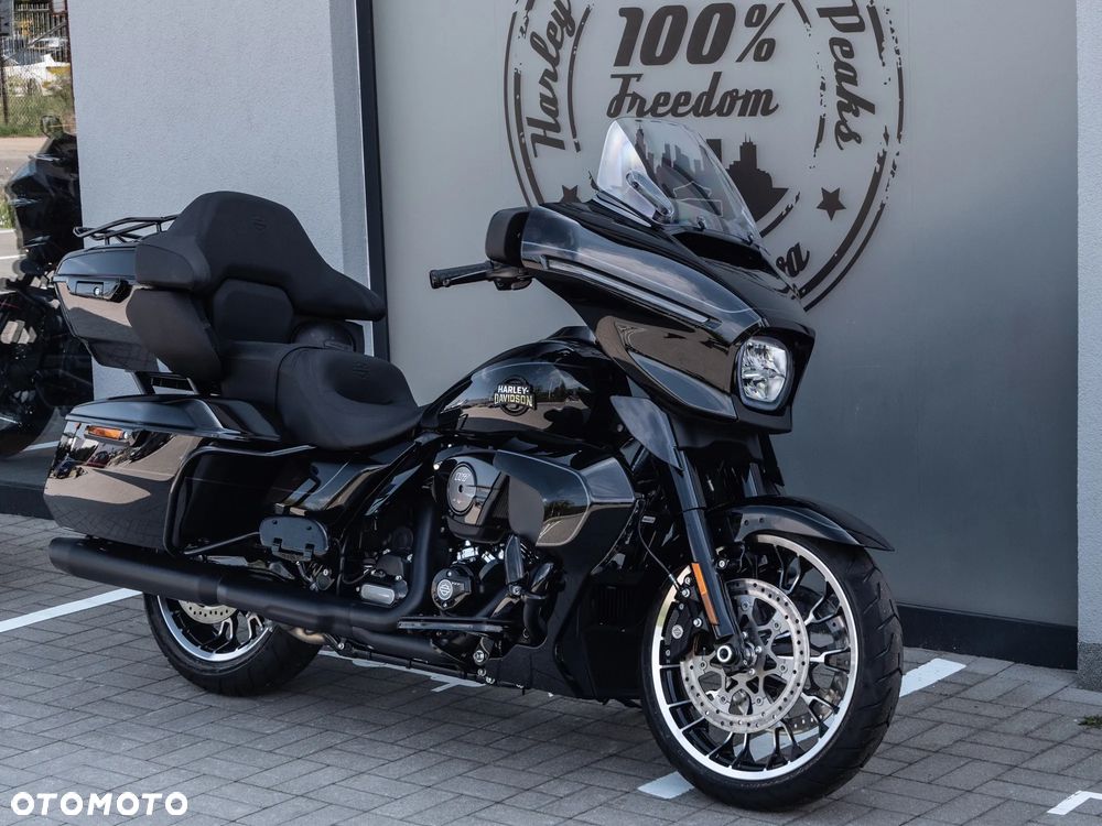 Harley-Davidson Touring Street Glide - 2