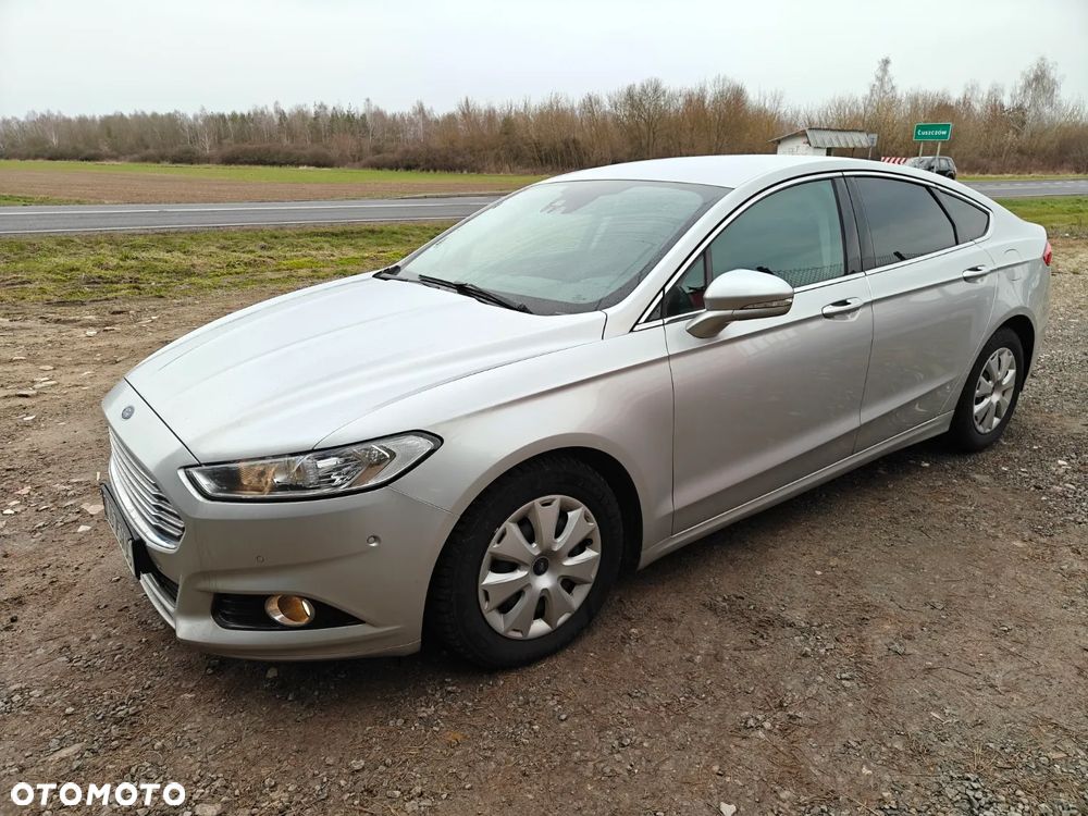 Ford Mondeo 1.5 EcoBoost Titanium - 2