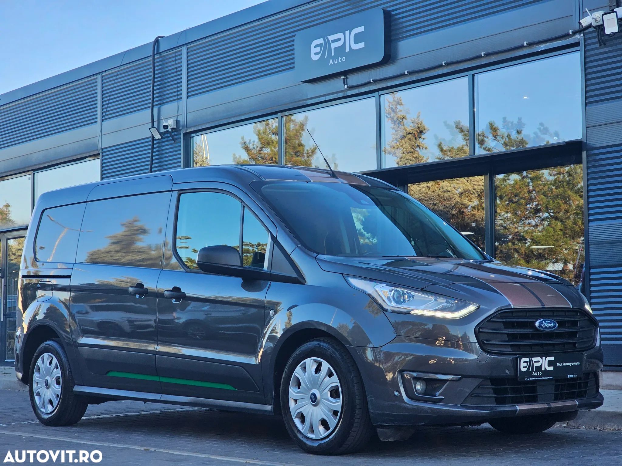 Ford Transit Connect - 1