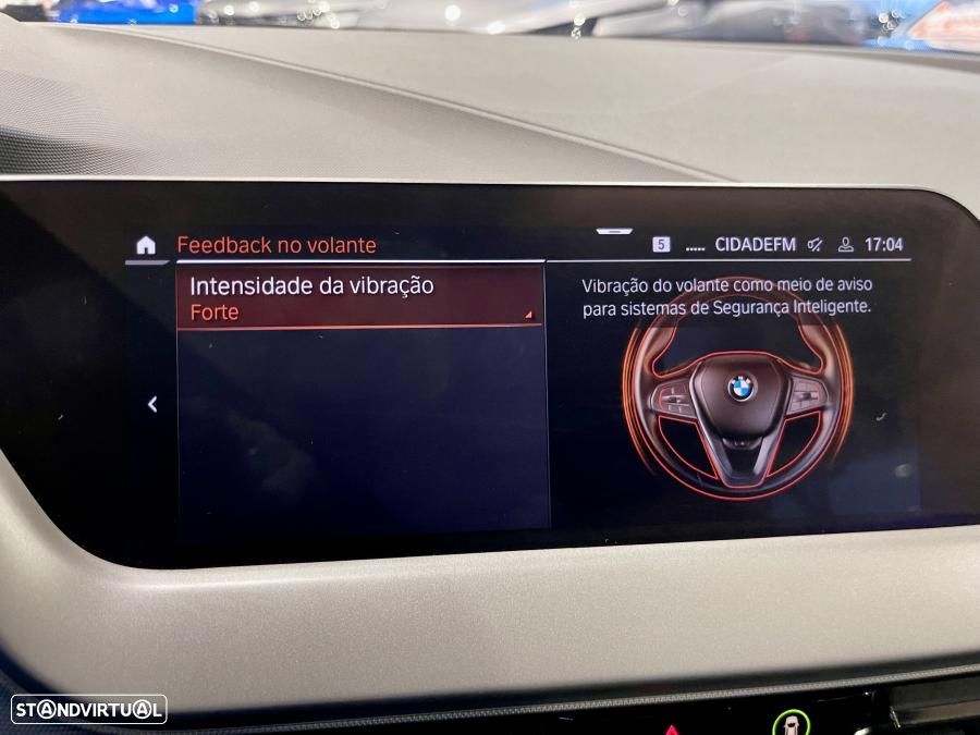 BMW 116 d Pack Essence - 24