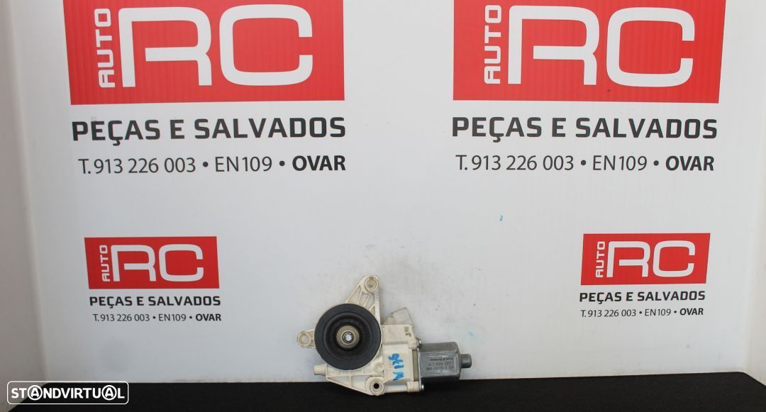 Motor Elevador Vidro Mercedes W176 - 1