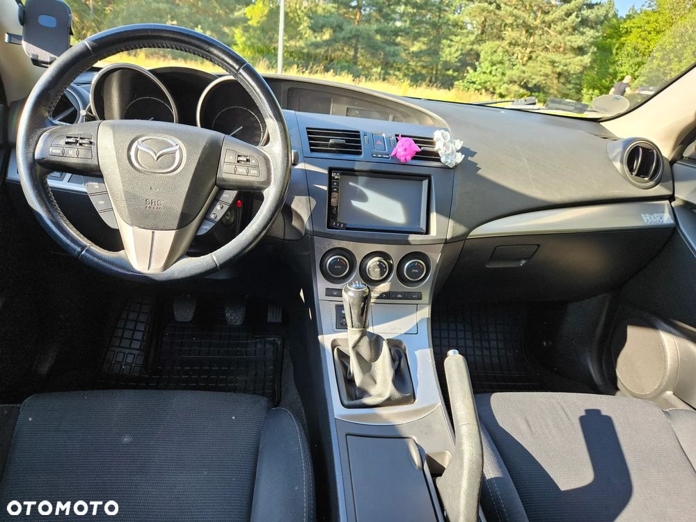 Mazda 3 - 15