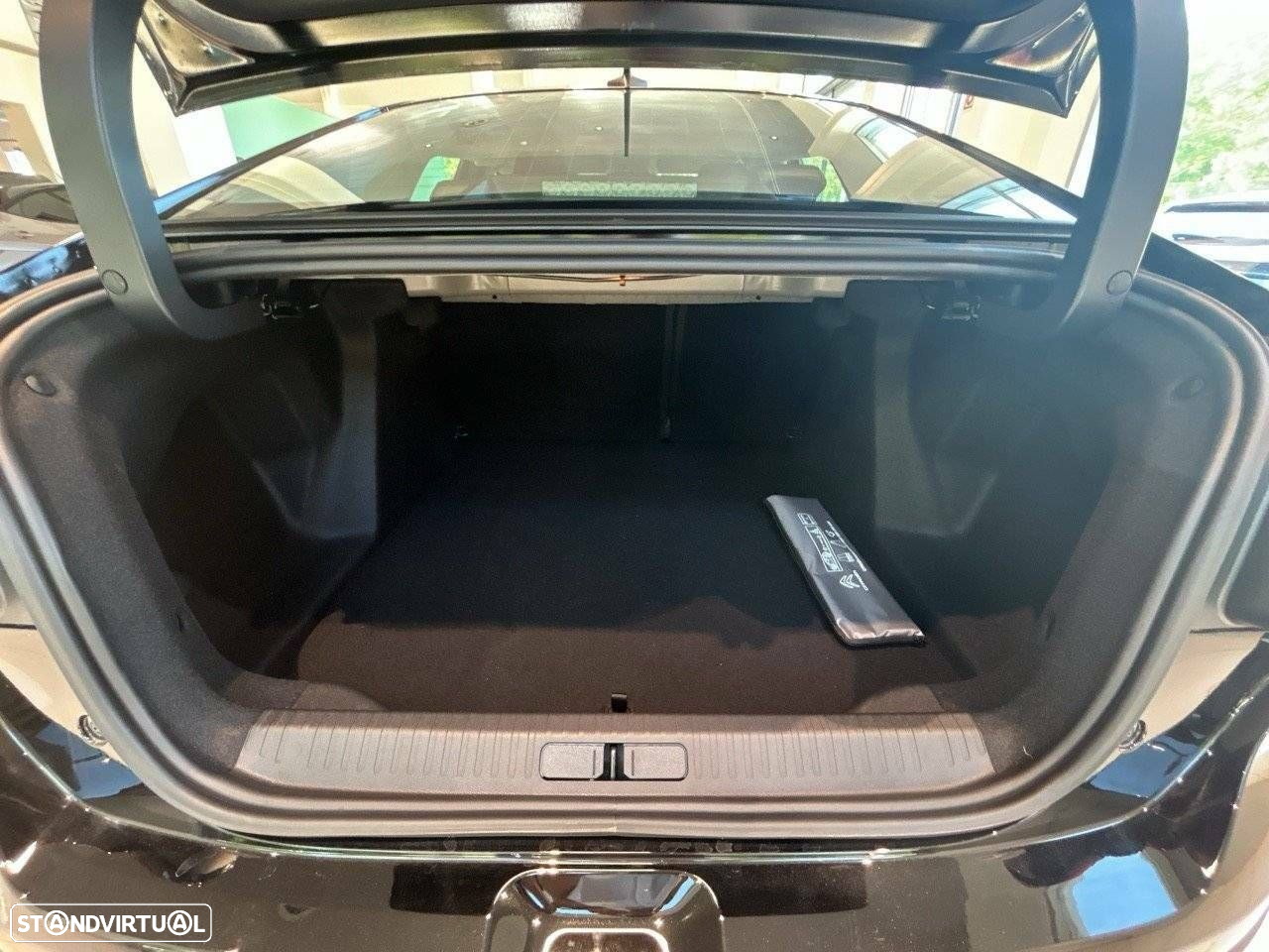 Citroën C4 X 1.2 PureTech Plus EAT8 - 6
