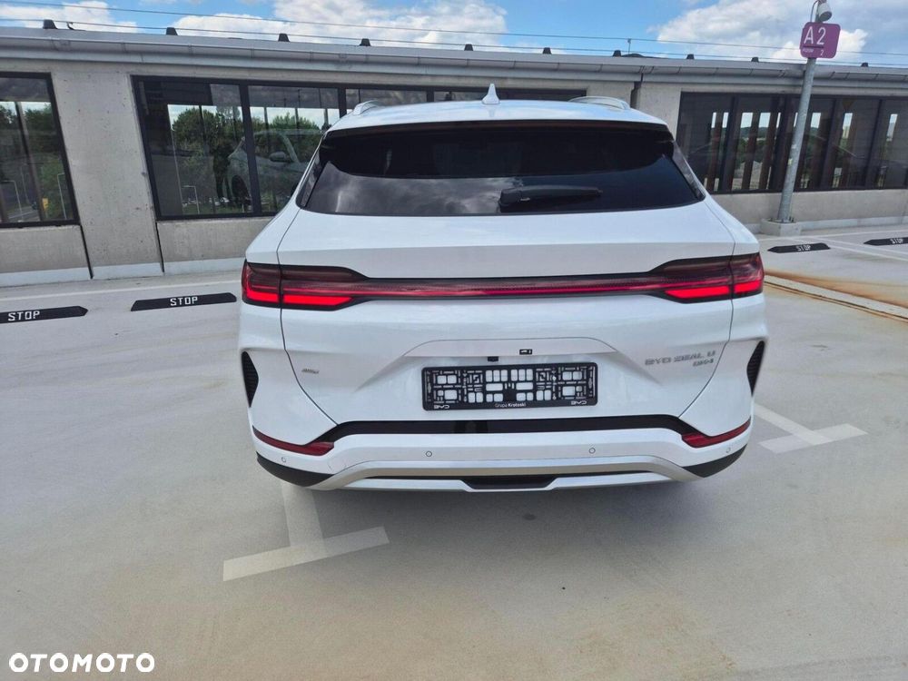 BYD Seal U - 6