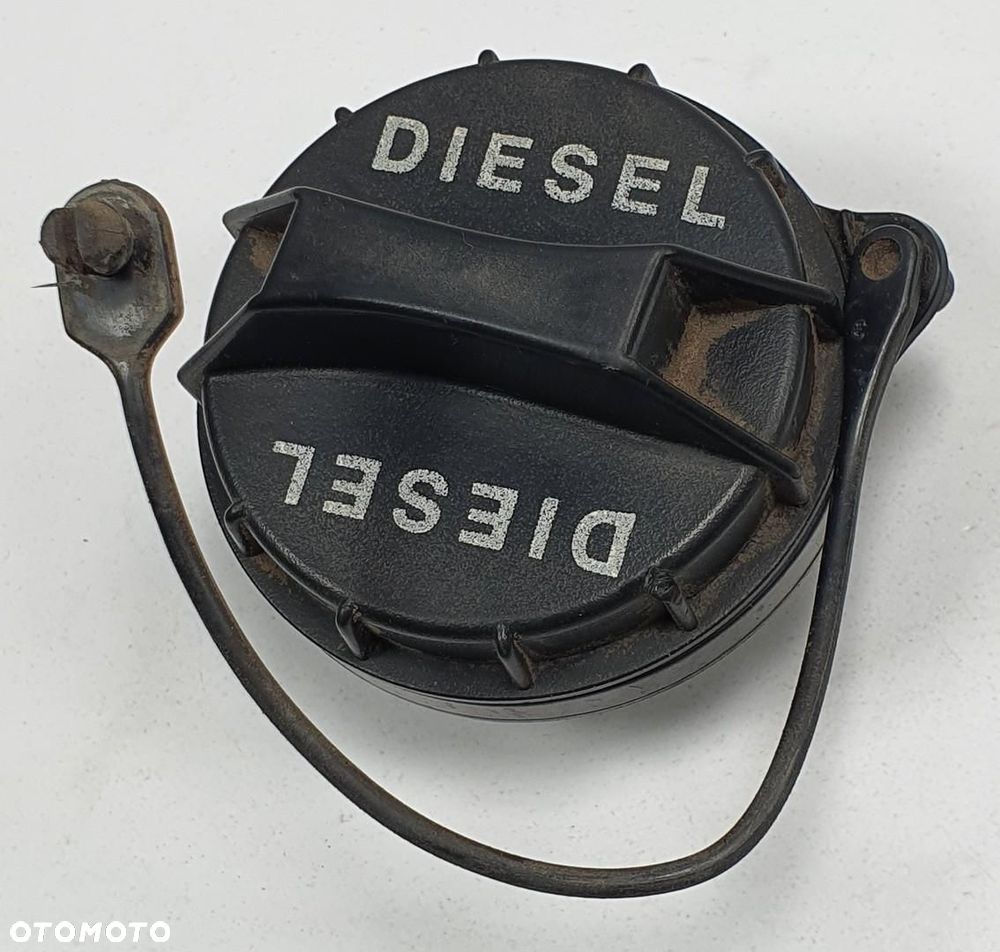 KOREK WLEWU PALIWA HYUNDAI TERRACAN DIESEL - 1