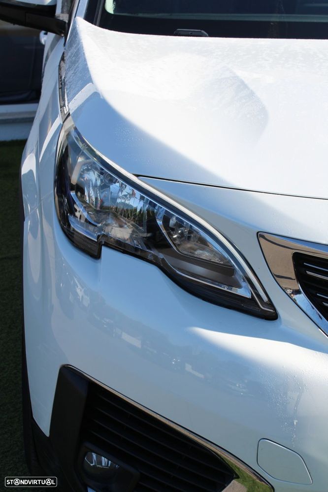 Peugeot 5008 1.6 BlueHDi Allure EAT6 - 3
