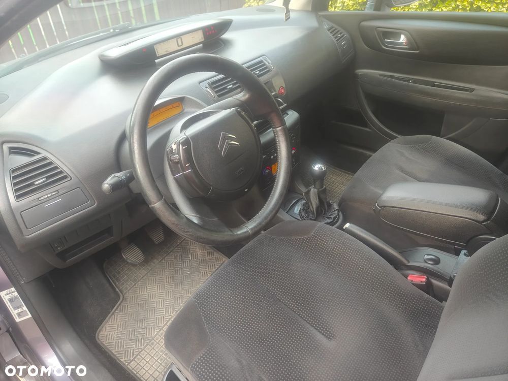 Citroën C4 - 6