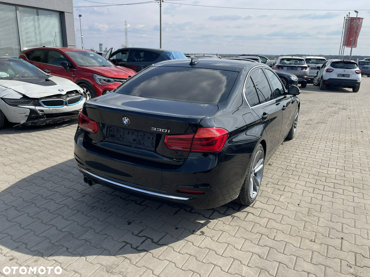 BMW Seria 3 330i sport - 2