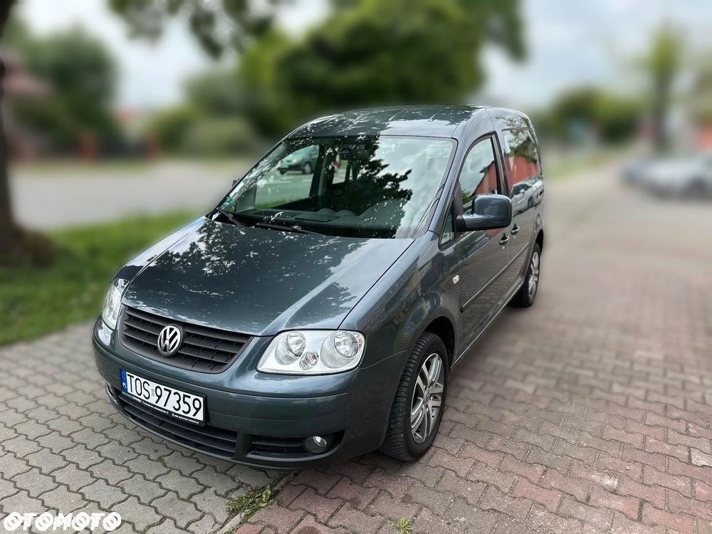 Volkswagen Caddy 2009 photo 2