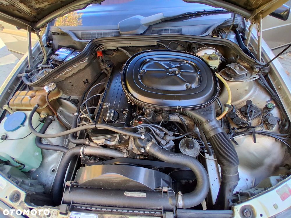 Mercedes-Benz W201 (190) - 28