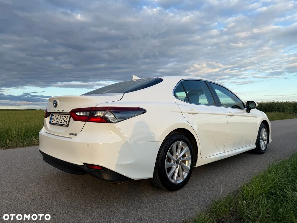 Toyota Camry 2.5 Hybrid Comfort CVT - 9
