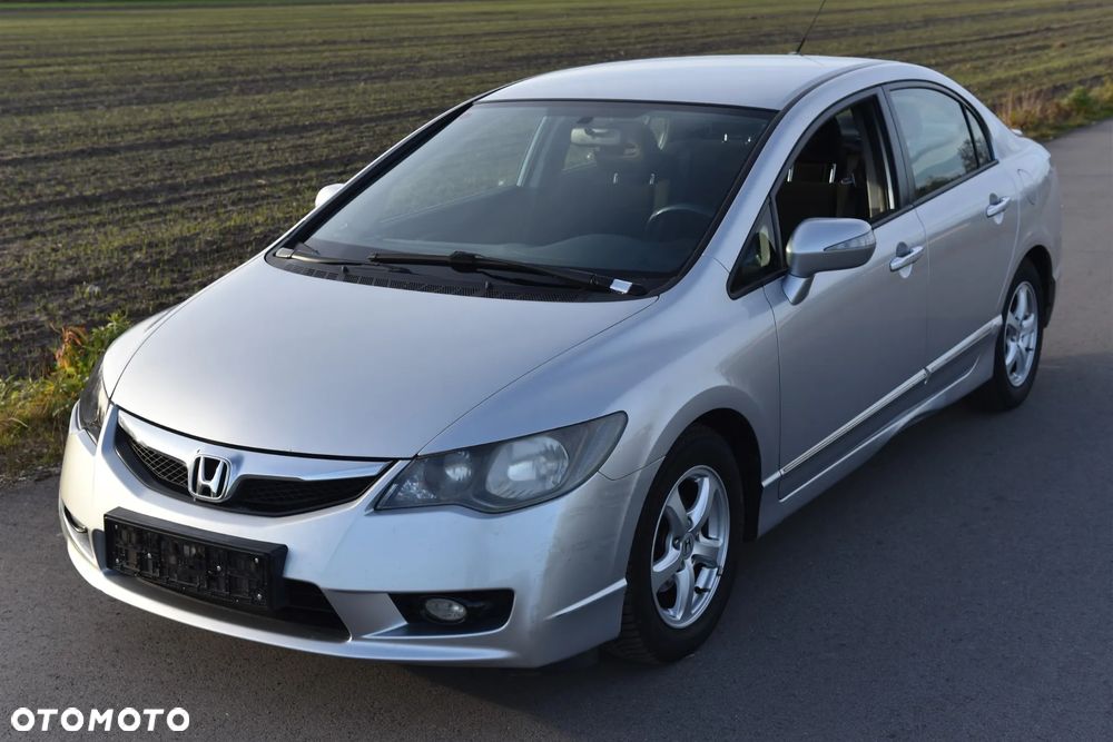 Honda Civic Hybrid 1.3i-DSI i-VTEC IMA CVT - 4
