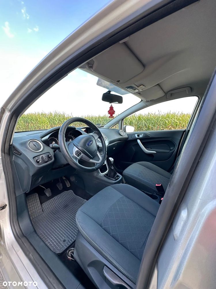 Ford Fiesta 1.25 Trend EU5 - 14