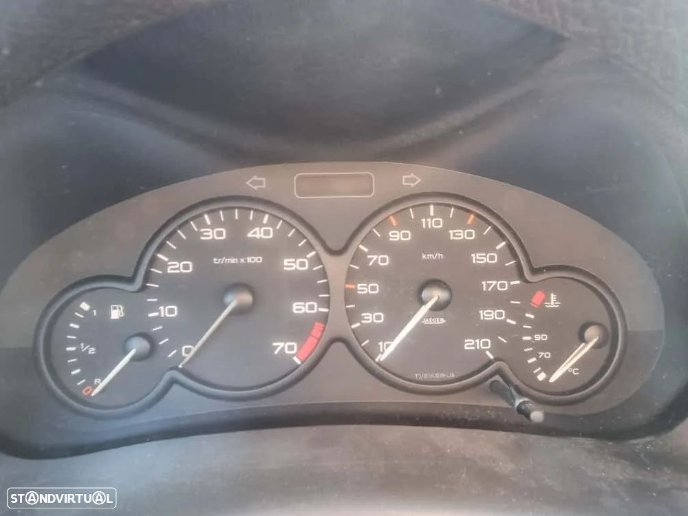 Peugeot 206 1.1 XR - 20