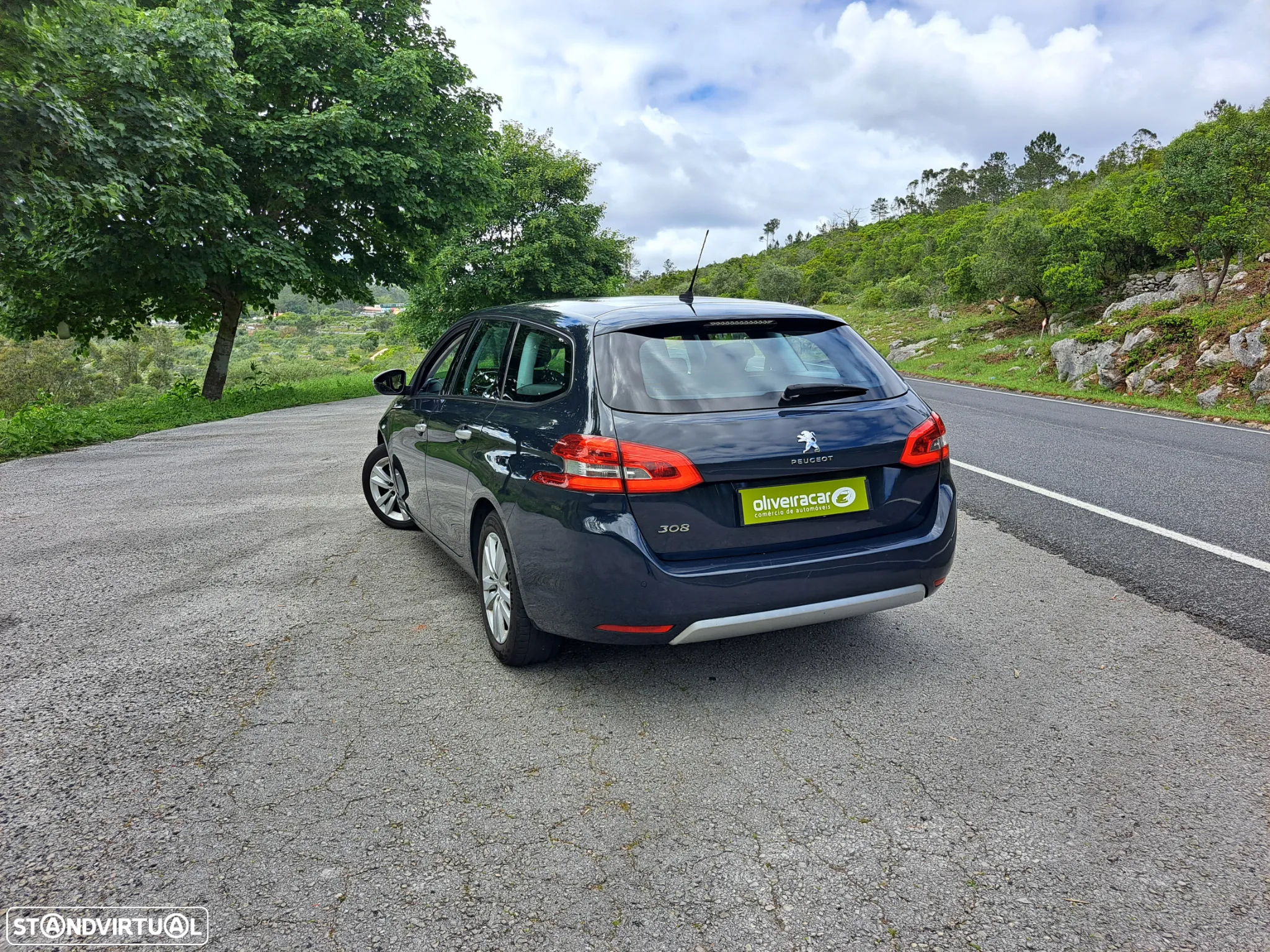 Peugeot 308 SW 1.5 BlueHDi Allure - 28