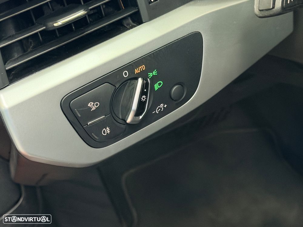 Audi A4 Avant 2.0 TDI S tronic quattro - 19