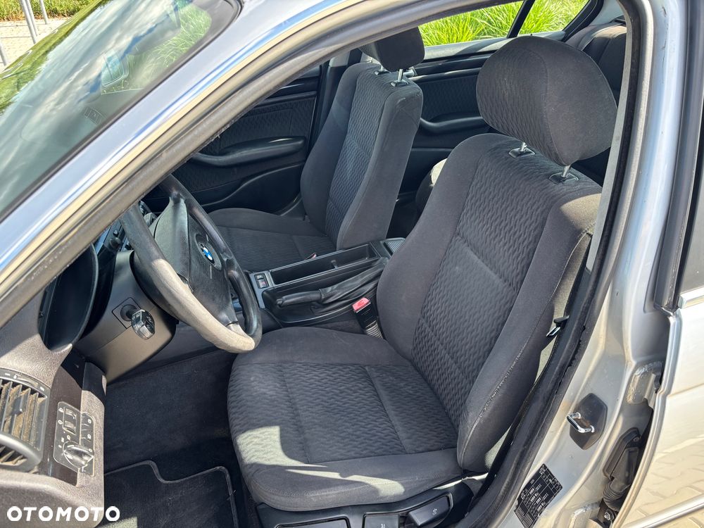 BMW Seria 3 - 9