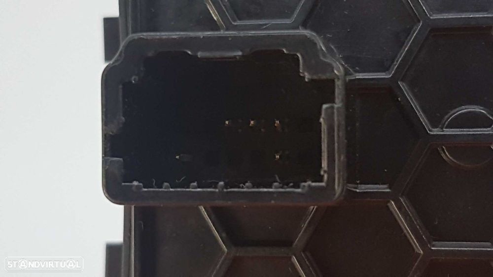 CONTROLE DE AJUSTE DE LUZES RENAULT CLIO IV BUSINESS - 2