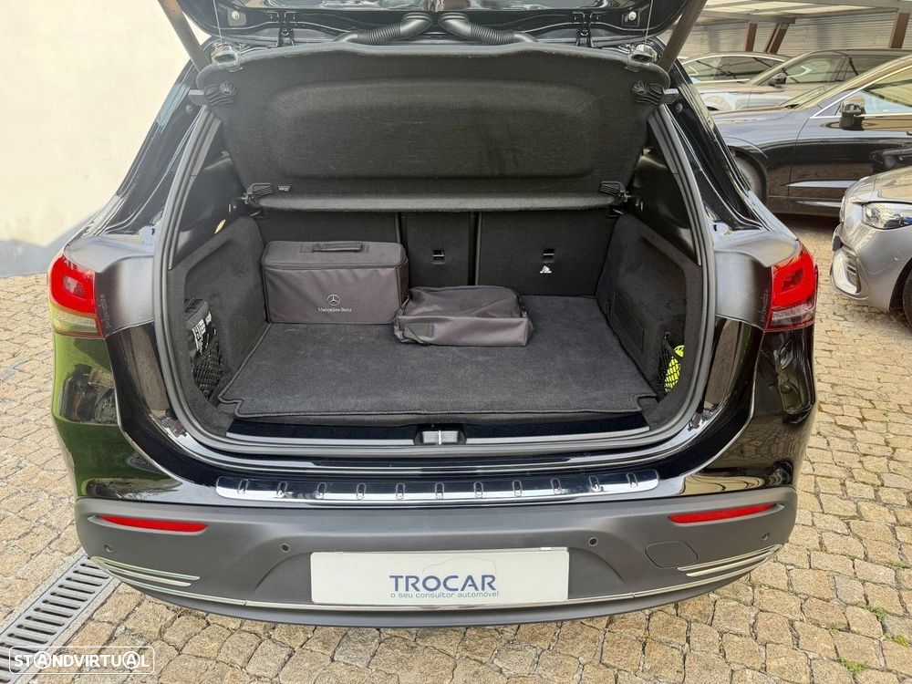 Mercedes-Benz EQA 250 - 21