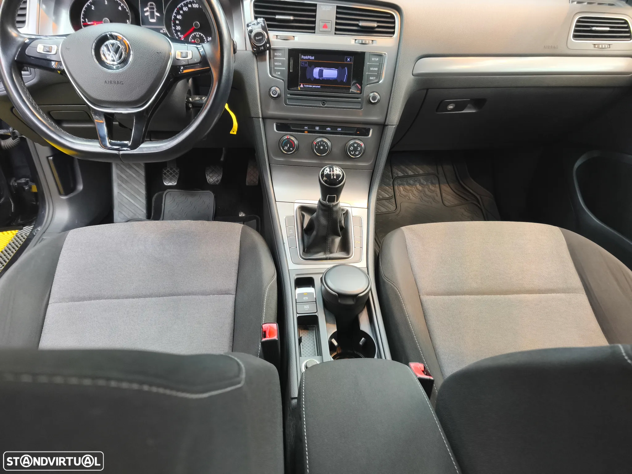 VW Golf Variant 1.6 TDi Highline - 13