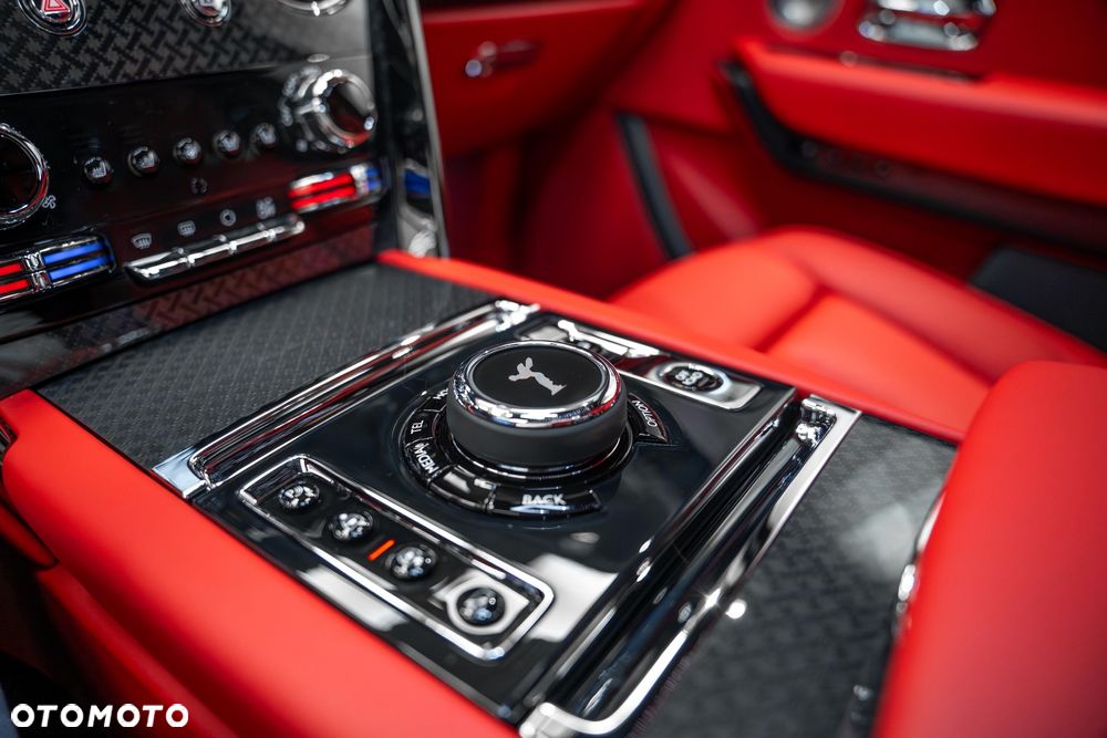 Rolls-Royce Cullinan Series II Black Badge - 16