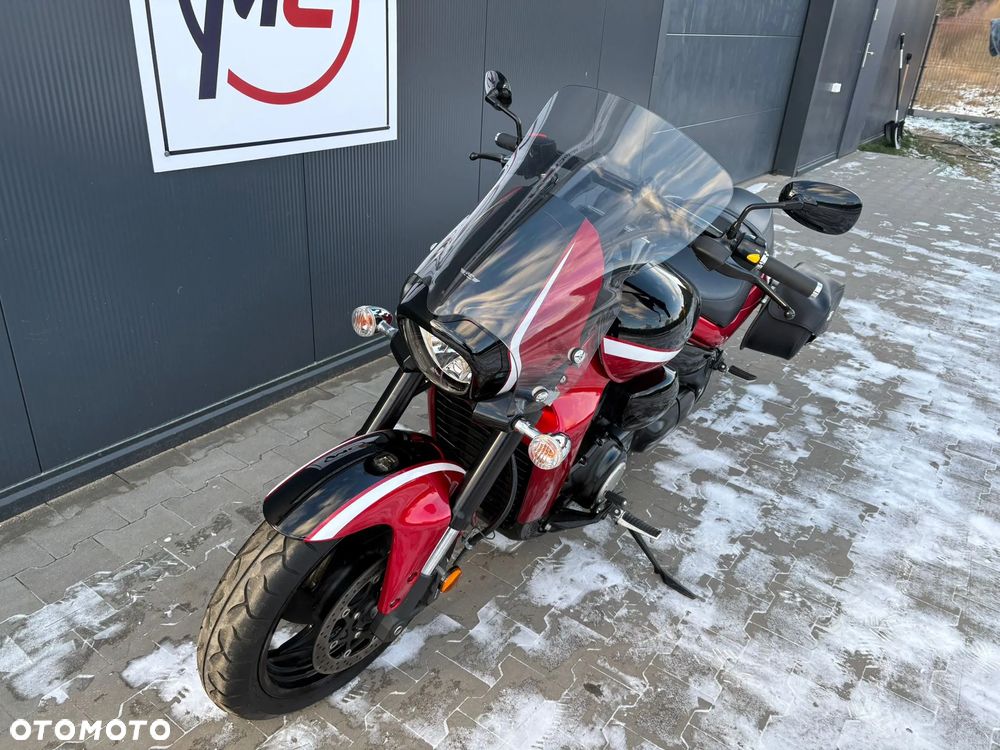 Suzuki Boulevard - 8