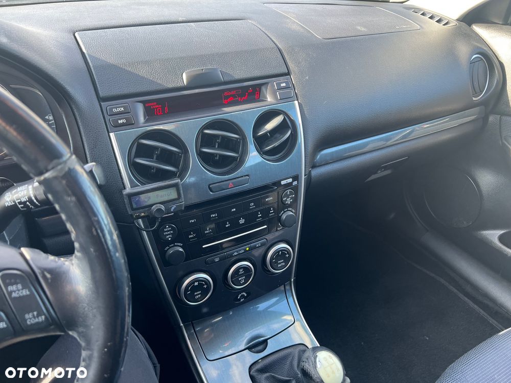 Mazda 6 Sport 1.8 Comfort - 15