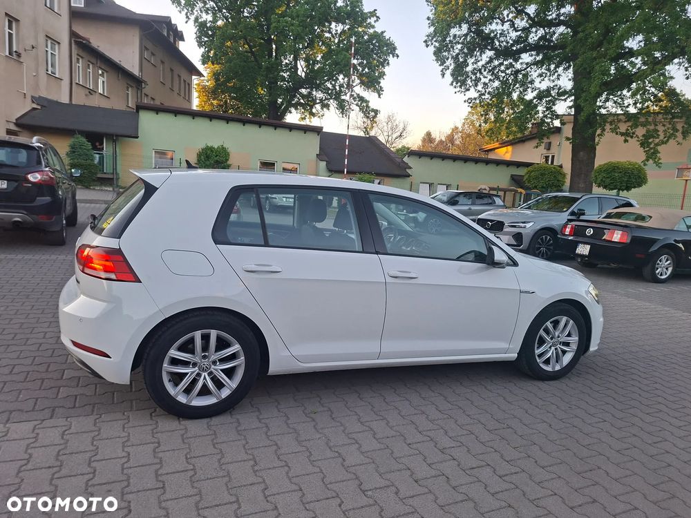 Volkswagen Golf 1.5 TSI BMT Trendline - 6
