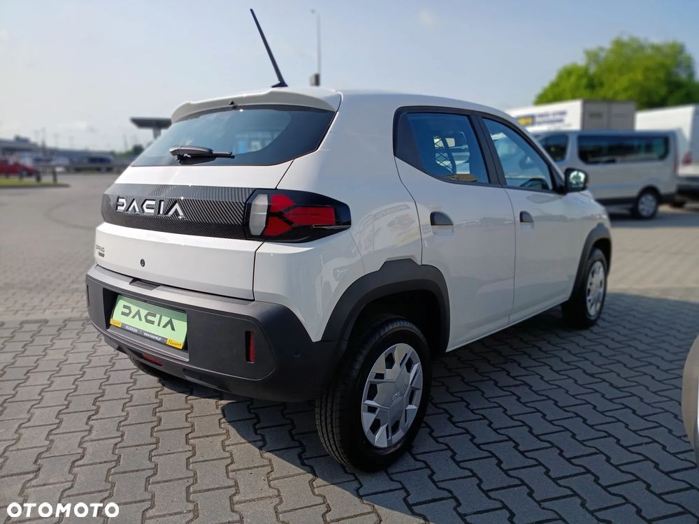 Dacia Spring - 5