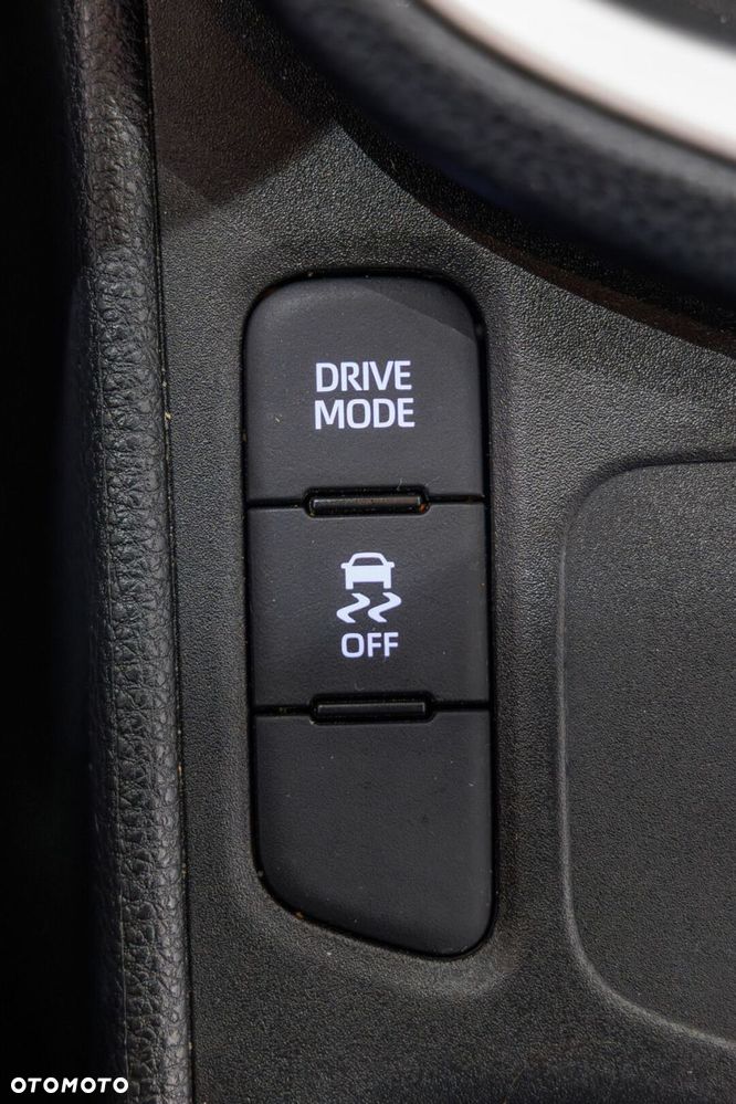 Toyota Yaris Cross 1.5 Comfort CVT - 35