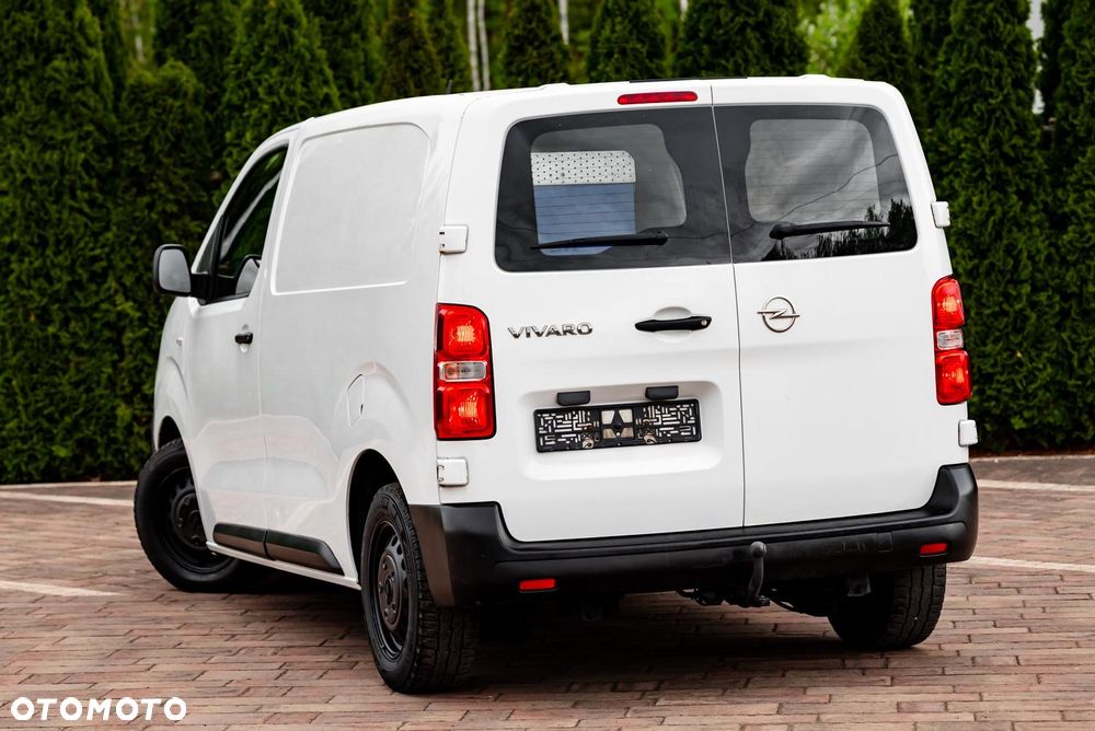 Opel Vivaro - 11