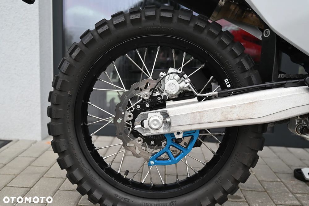 Husqvarna 701 - 24