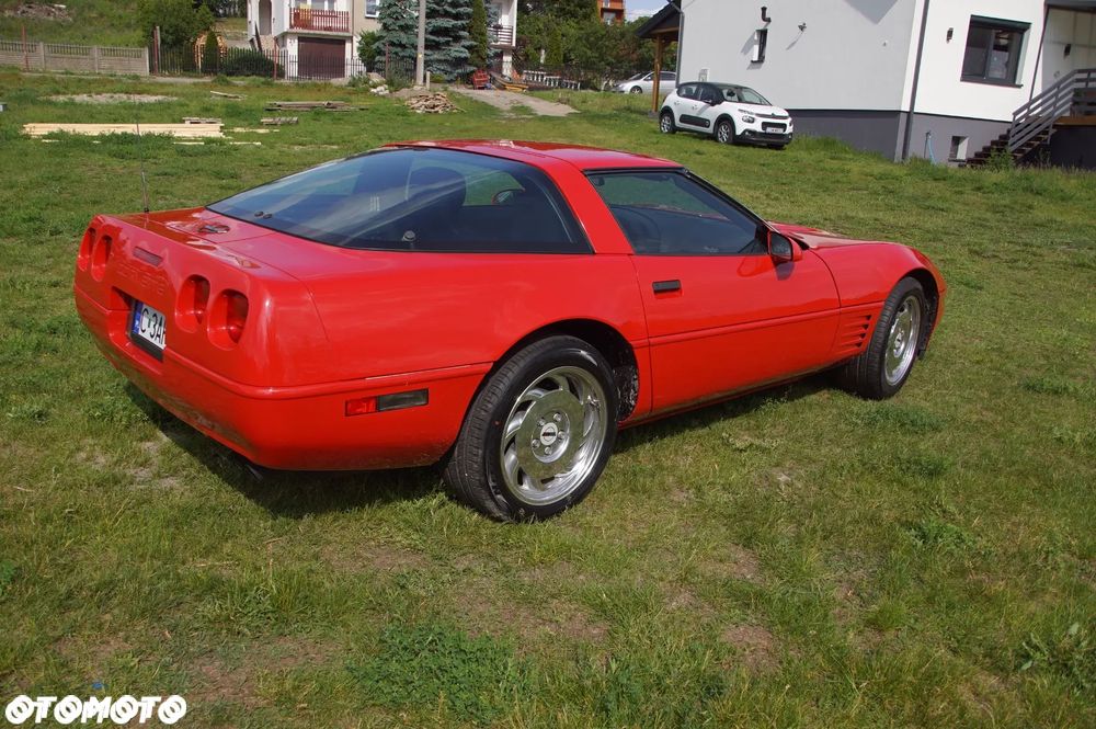 Chevrolet Corvette 5.7 - 9