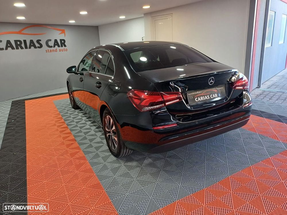 Mercedes-Benz A 180 Limousine - 4