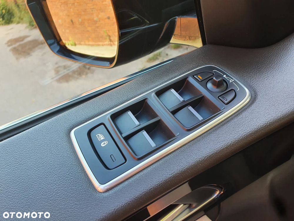 Jaguar F-Pace 20d AWD Prestige - 21