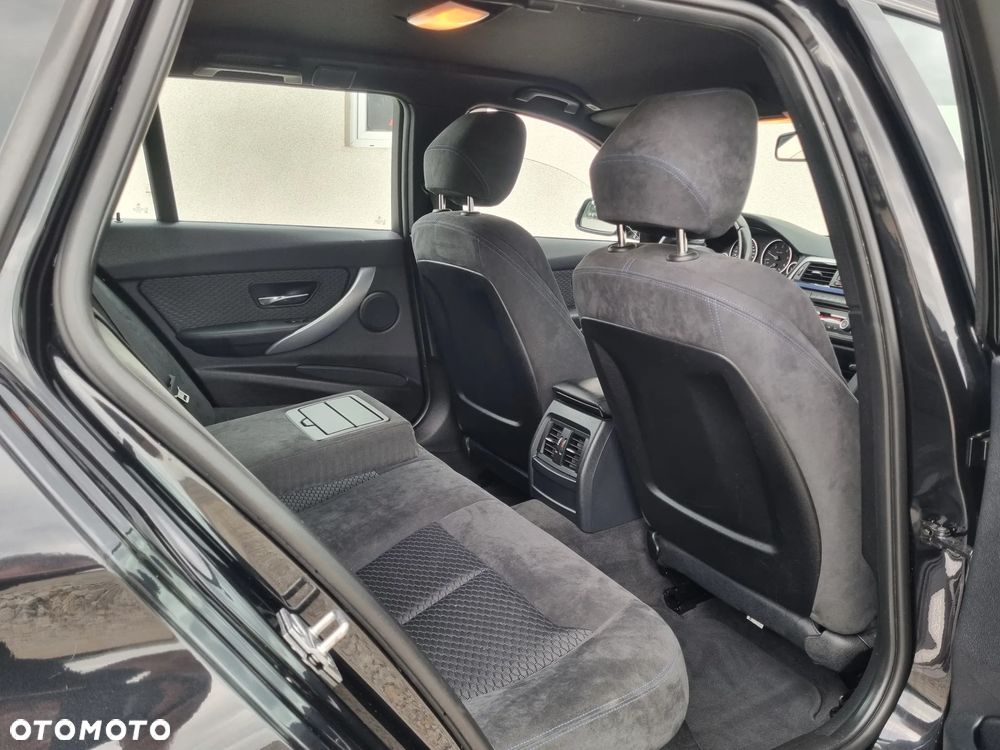 BMW Seria 3 318d M Sport EU6 - 15