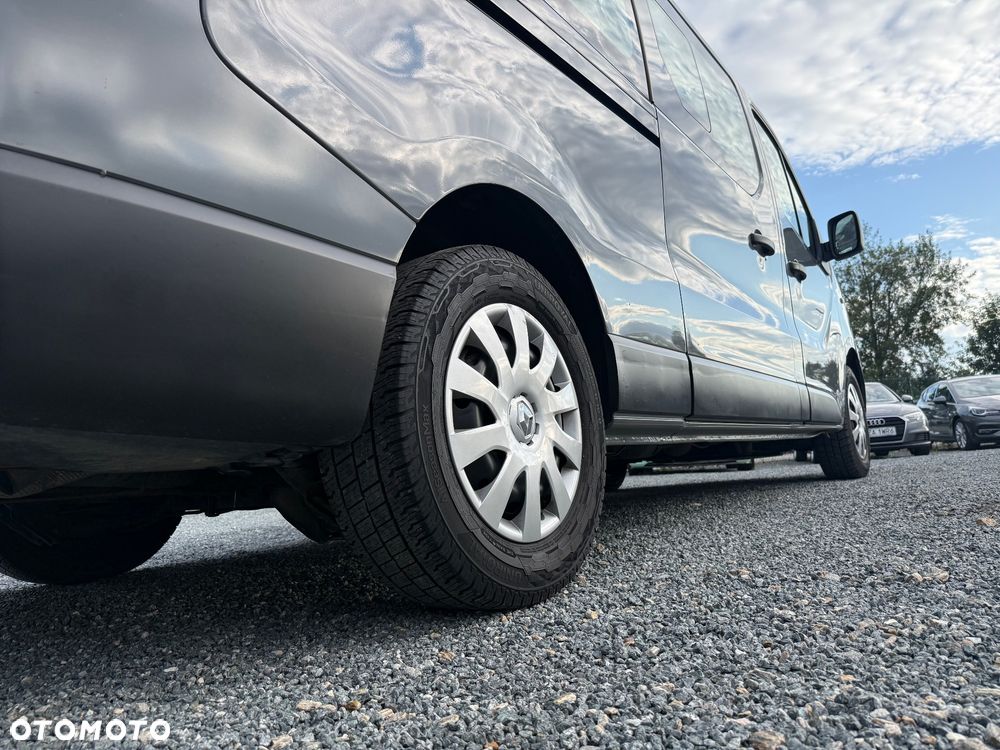 Renault Trafic - 12