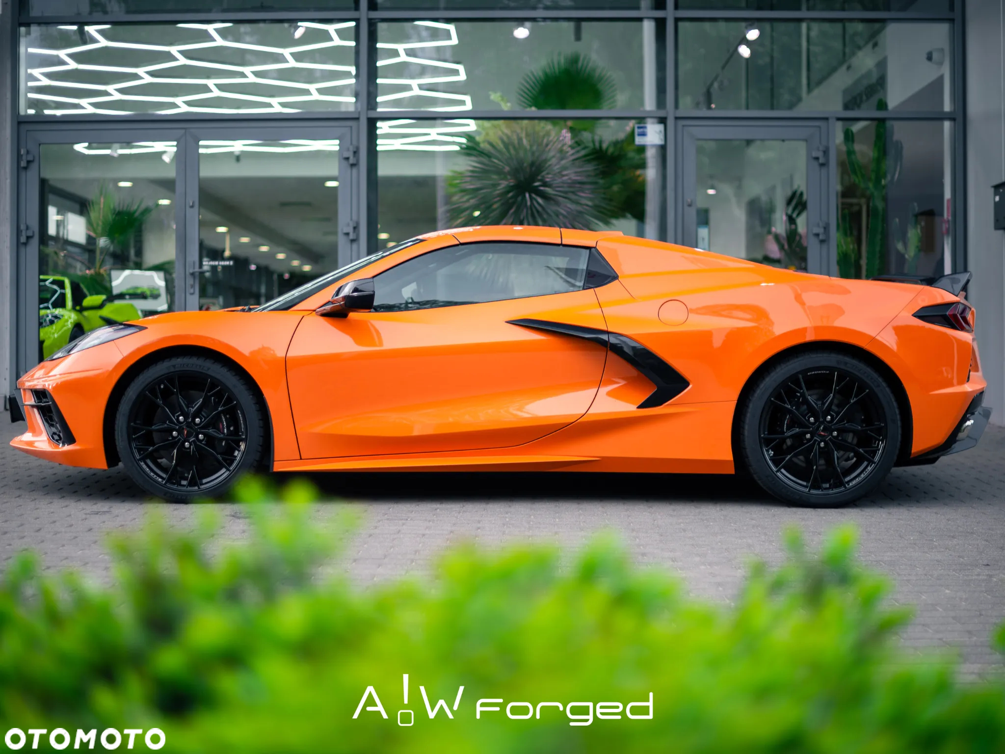 Chevrolet Corvette - 10