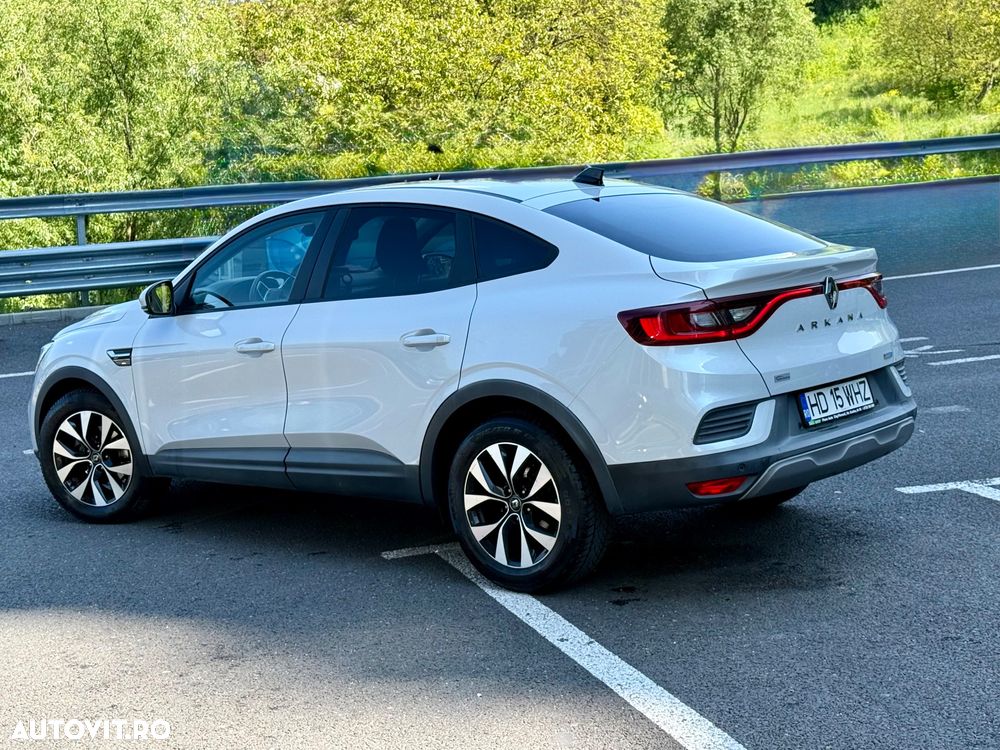 Renault Arkana E-TECH 145 Evolution - 3