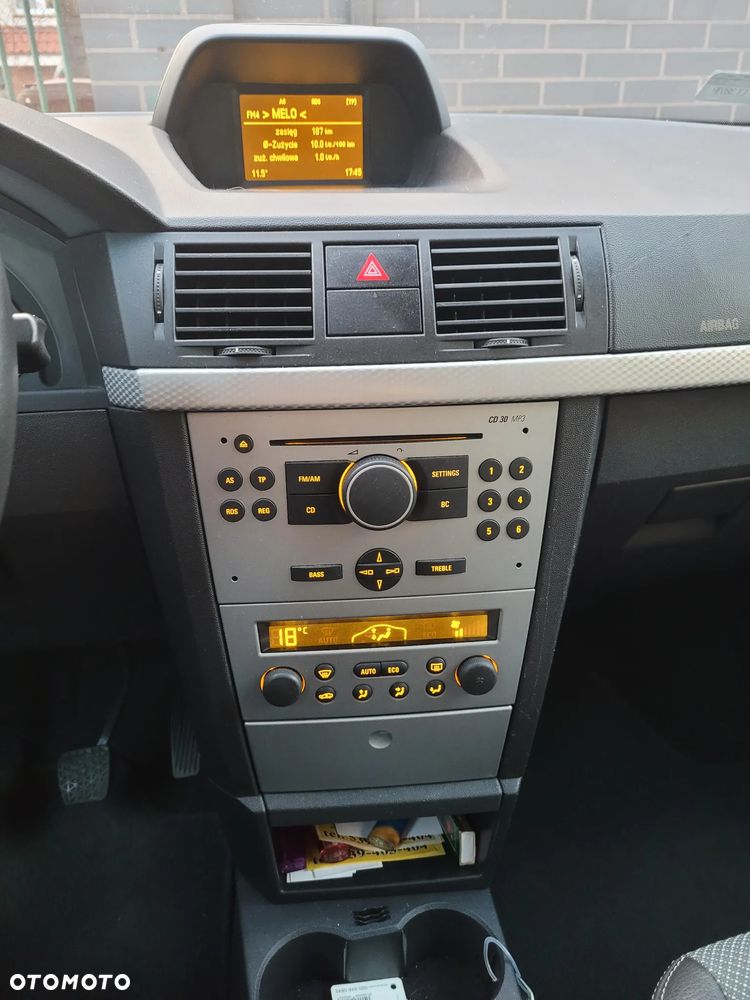 Opel Meriva 1.6 16V Cosmo - 8