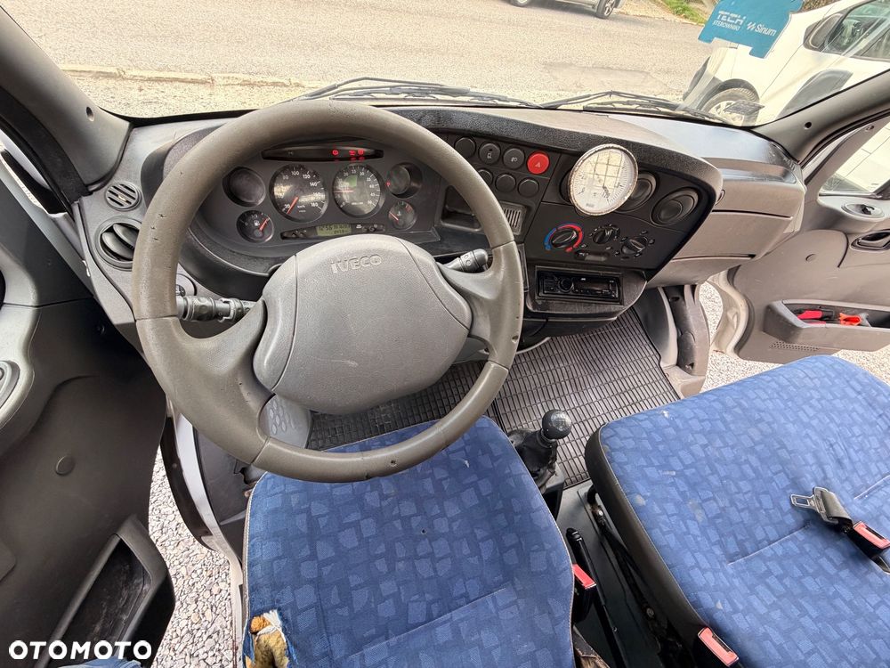 Iveco 35C13 - 24