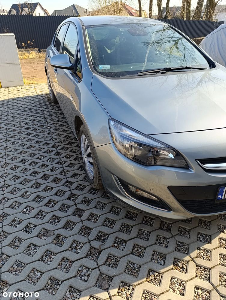 Opel Astra - 9