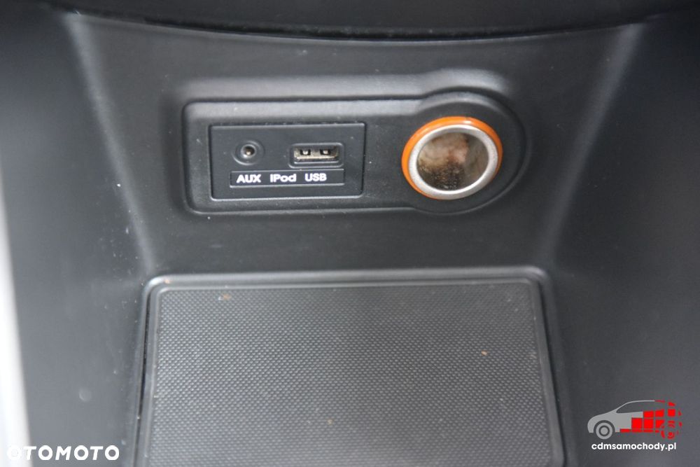 Kia Venga - 34