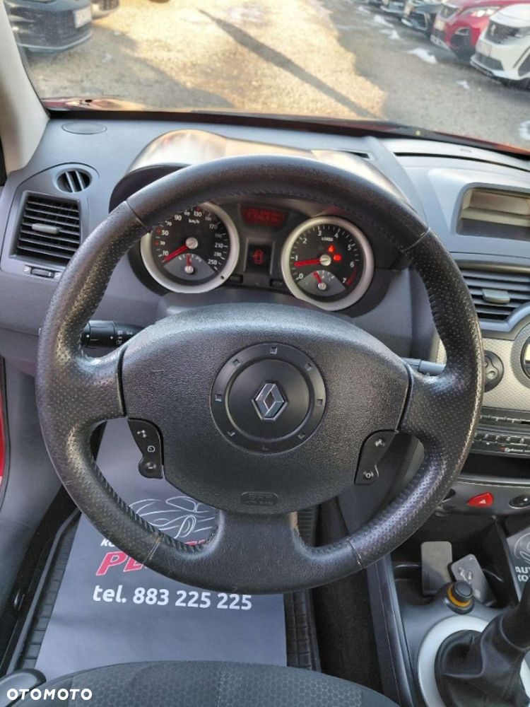 Renault Megane - 10