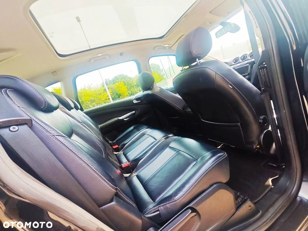 Ford S-Max 2.0 TDCi DPF Titanium X - 27