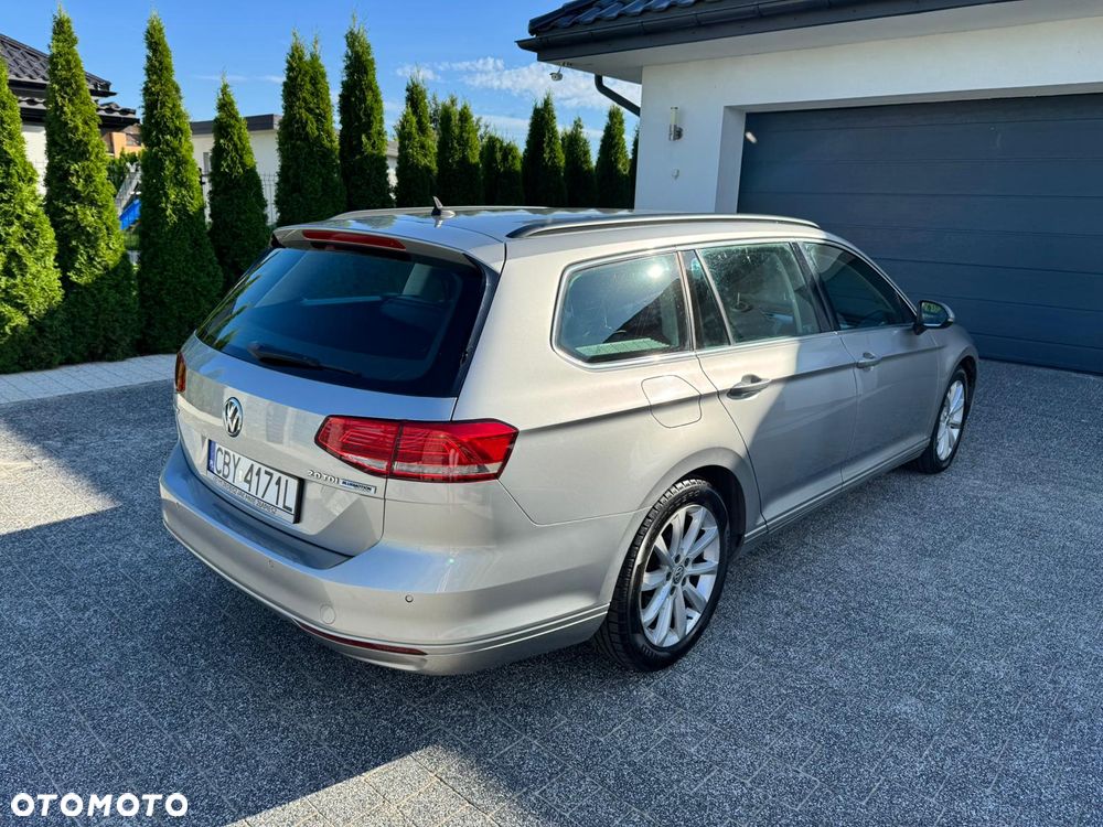 Volkswagen Passat Variant 2.0 TDI BMT Comfortline - 19