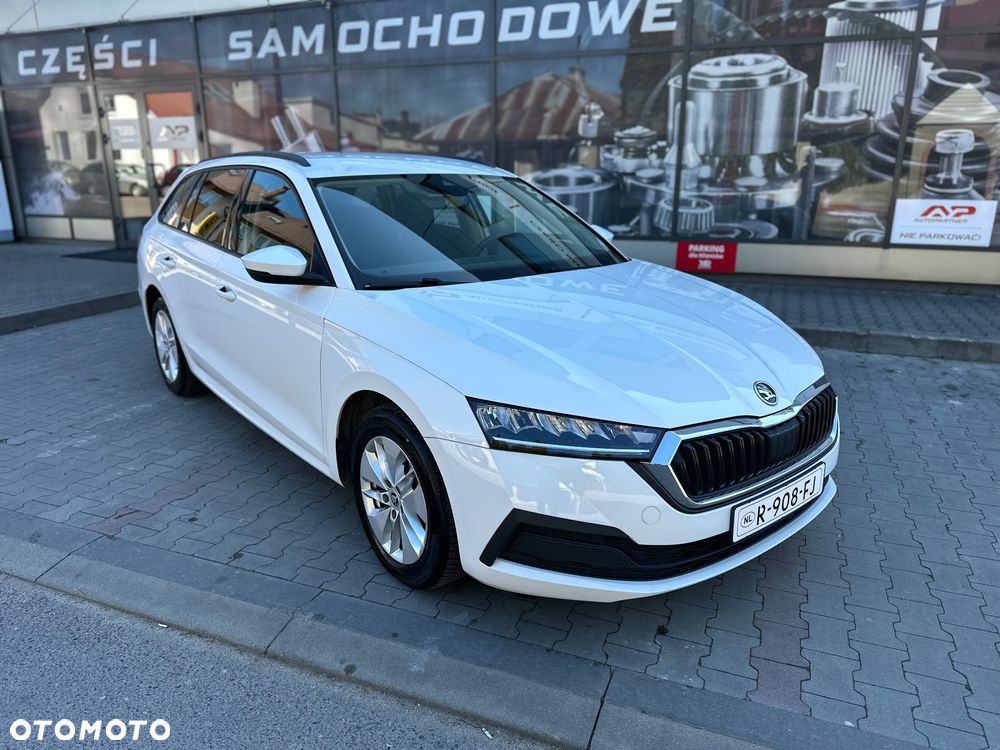 Skoda Octavia - 1