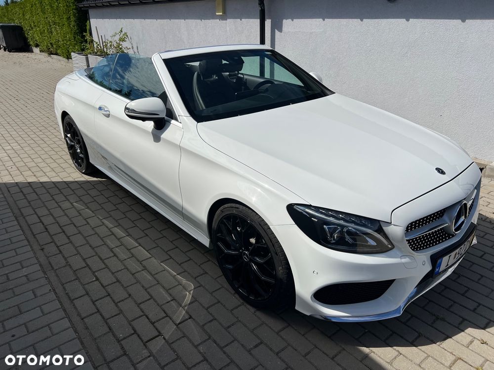 Mercedes-Benz Klasa C 300 9G-TRONIC AMG Line - 18